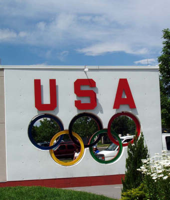 2003-07-olympic-village_001