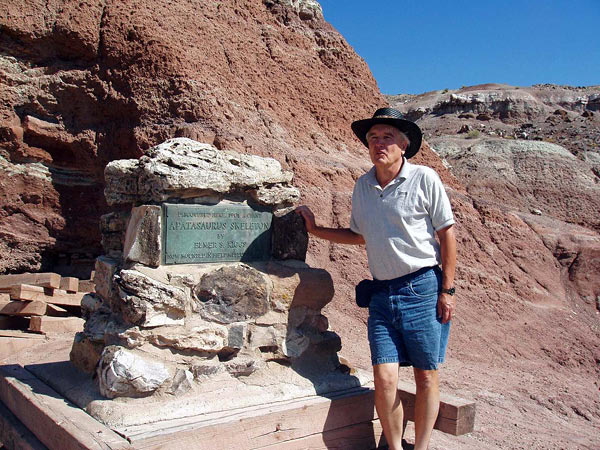 2003-06-dinosaur-hill_08