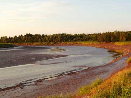 Tidal Bore - Amherst, NS     August 2004
