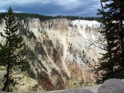 yellowstone-grand-canyon_000